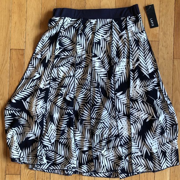 Brand New Lapis Fit & Flare Midi Skirt - Picture 1 of 4